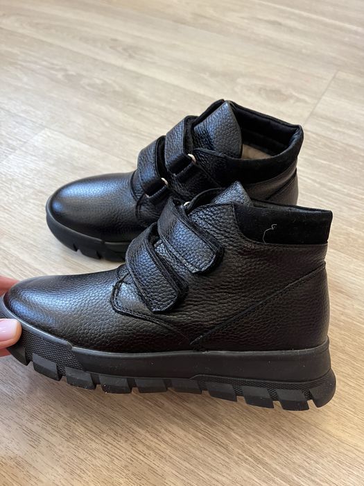 Зимние кожаные новые ботинки 25р-р, 28р-р,31р-р