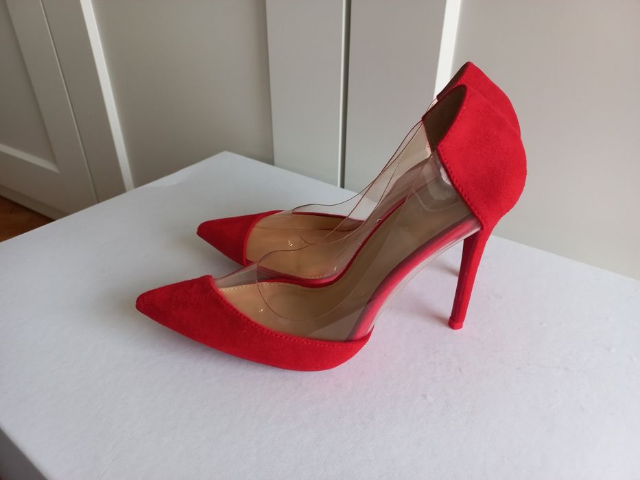 Nowe  czerwone szpilki zamsz DeeZee 36