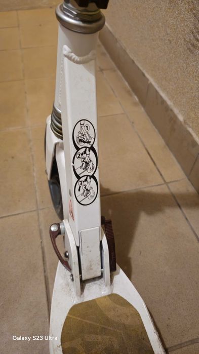 Hulajnoga jak na zdjęciu..