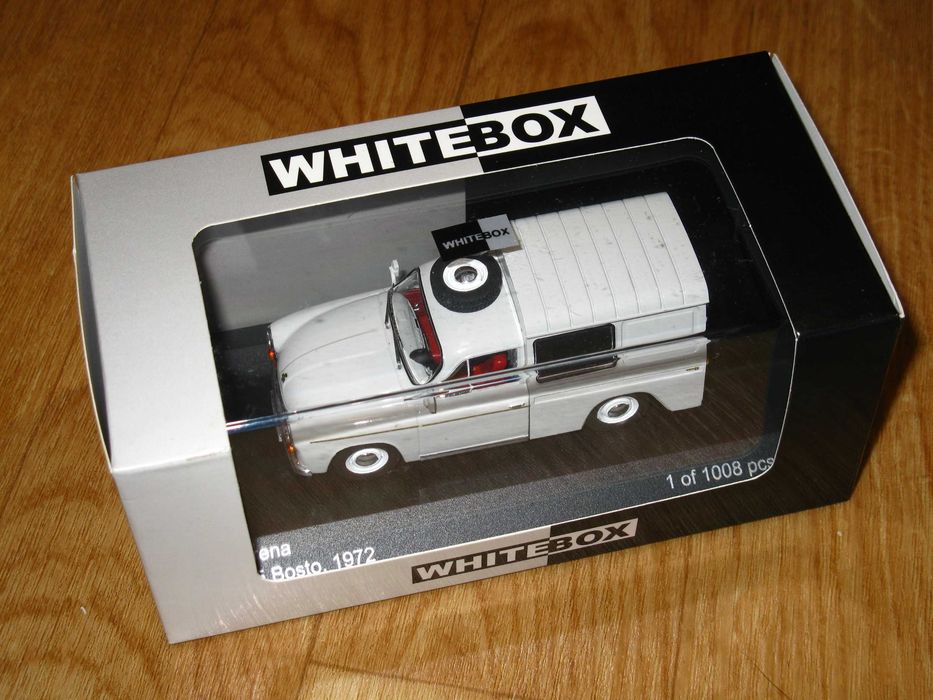 Syrena Bosto Whitebox skala 1:43 biała, nowa