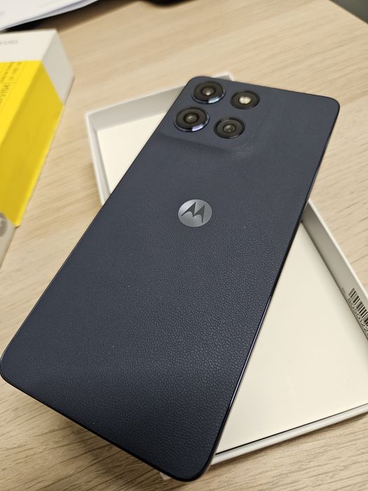 Motorola g86 8gb 256gb