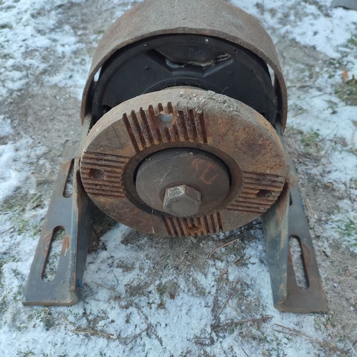 Продам кардан на Мерседес Актрос