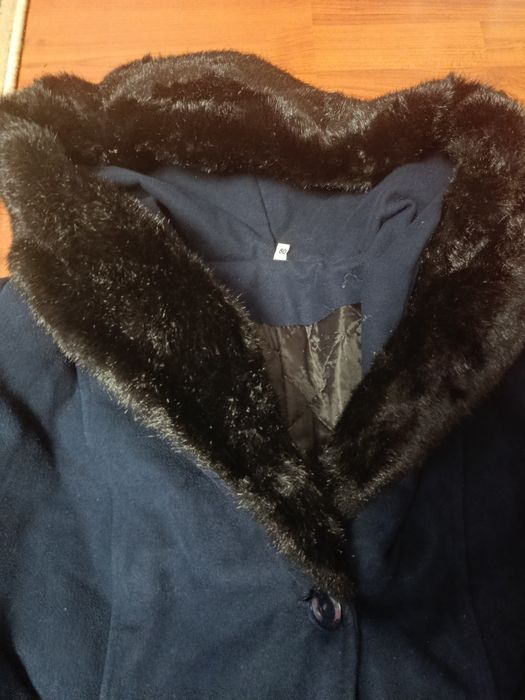 Пальто зимове 44 р