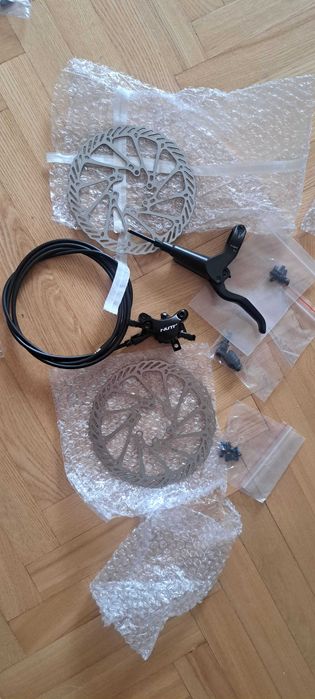 Hamulce rowerowe ,  NUTT , + tarcze hamulcowe