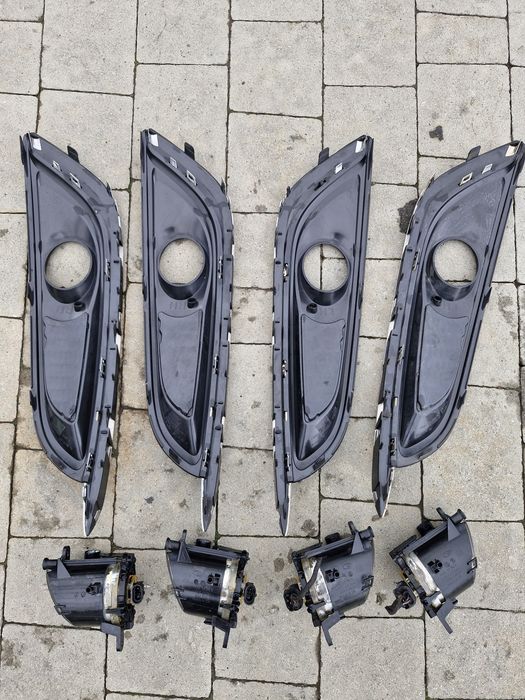 Галогенка  Opel Insignia A туманка протитуманна фара протитуманка заглушка хром