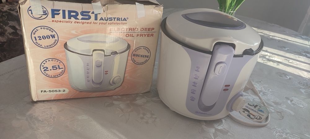 Продається  "Фритюрниця"