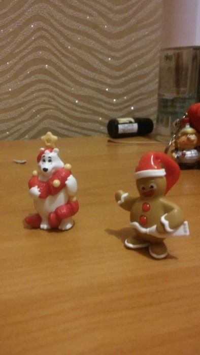 Дитячі іграшки\ фігурки \ колекція