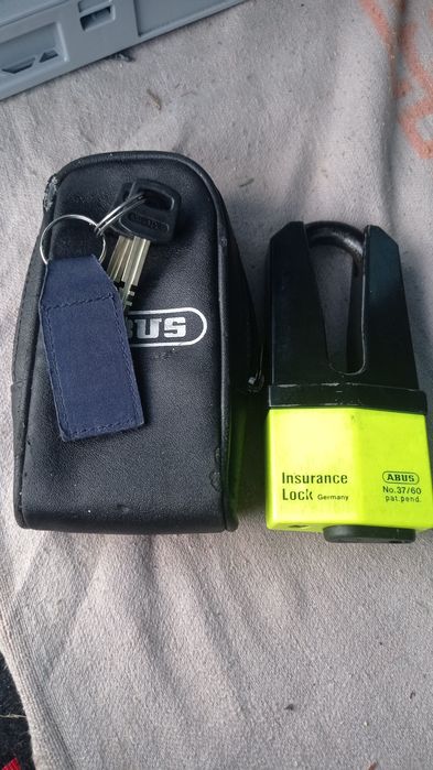 Kłódka Abus Granit 37/60 futerał motor