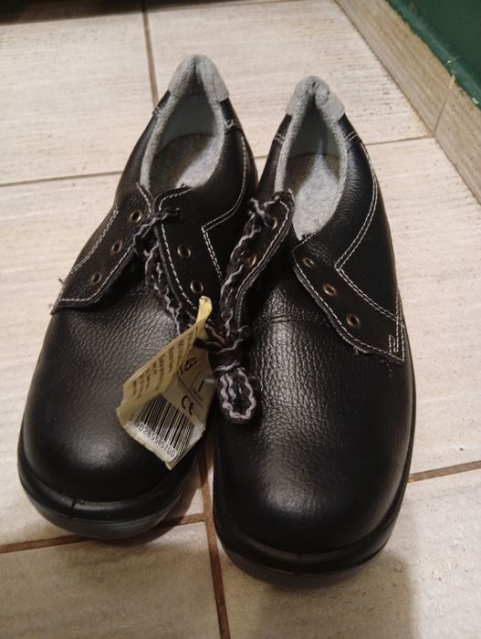 Buty męskie 43   adidasy