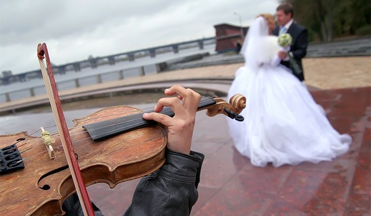 Violinista  música para eventos / casamento / festas / corte bolo
