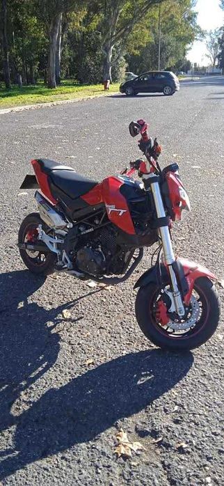 mota em muito bom estado