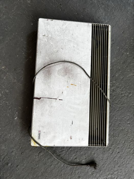 Єлектричний конвектор, обігрівач