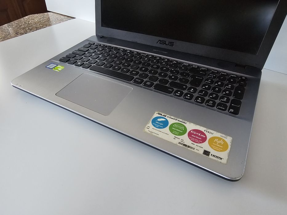 Portátil ASUS F541U para Peças / Reparação