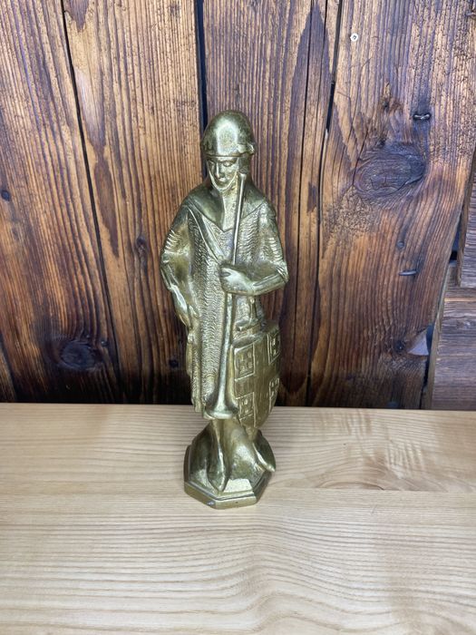 Rycerz wojak z mosiądzu figurka mosiądz S480