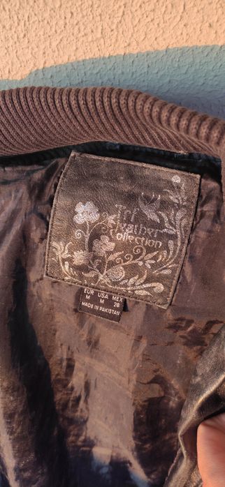 Casaca de pele preta