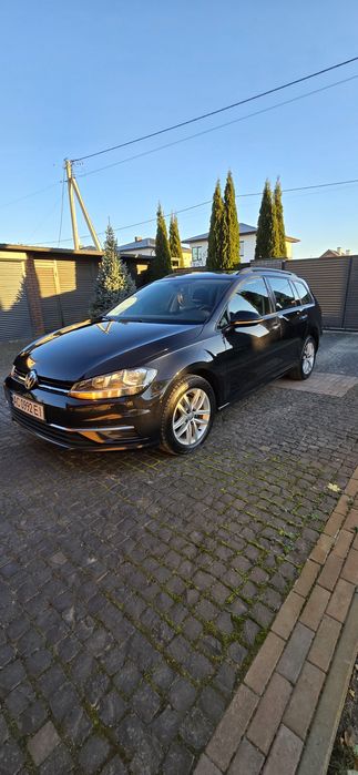 Продам Фолькскваген гольф7