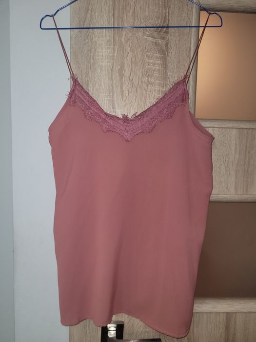 Asymetryczny top