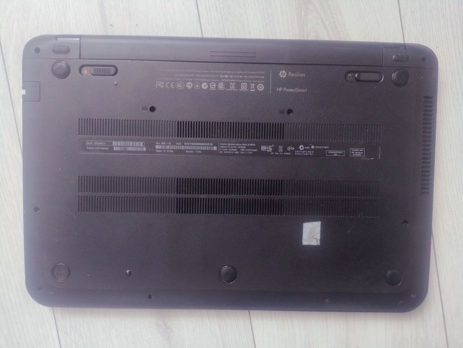 Laptop HP 15-b110sw