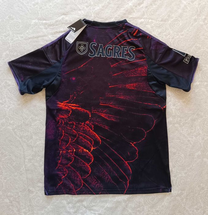 Camisola Benfica x Vhils 25/26 L