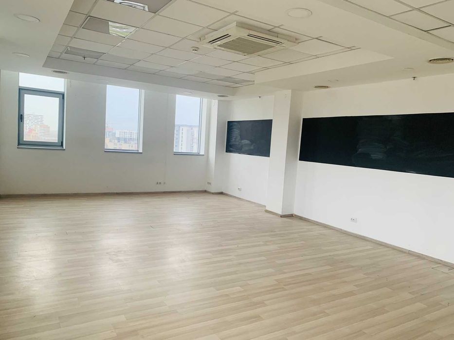 Оренда дворівневого приміщення з панорамним виглядом +тераса, 360м.кв.