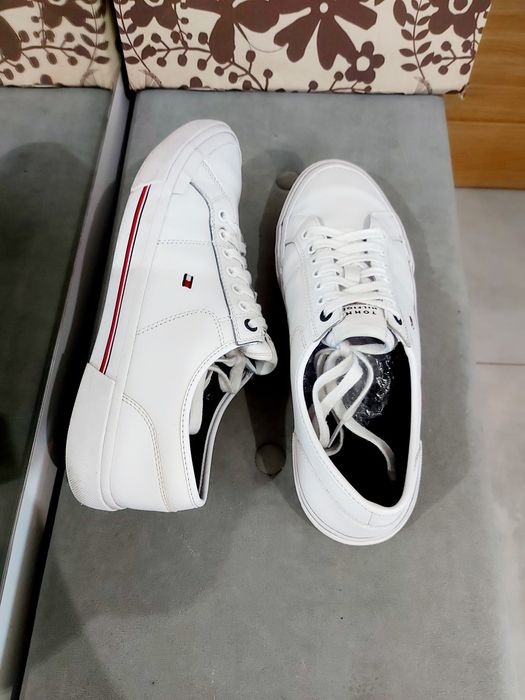 Oryginalne buty sneakersy tenisówki męskie skórzane Tommy Hilfiger 43