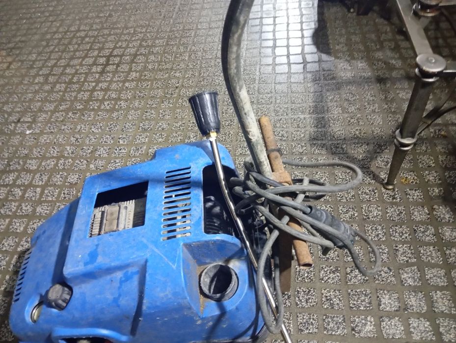 Máquina de lavar pressão profissional