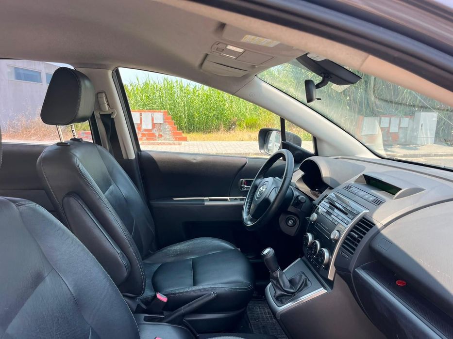 Mazda 5