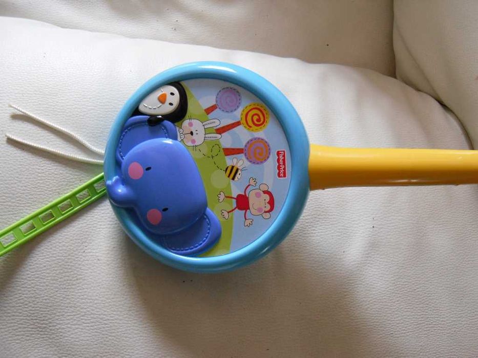 Mobile zoo musical da Fisher Price como novo