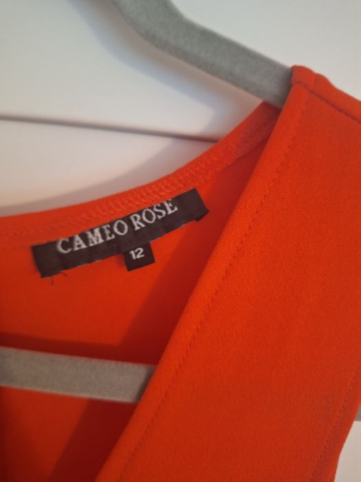 Sukienka i kombinezon