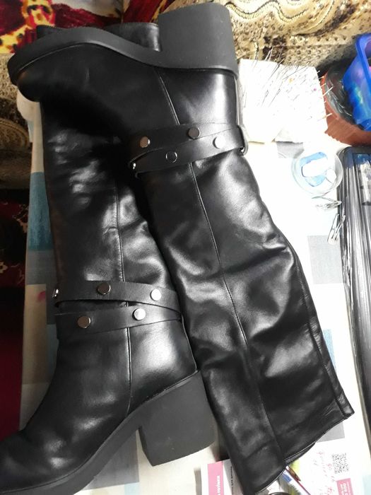 Женская осенняя и летняя обувь