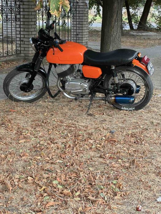 Продам яву чизету 12 вольт з документами