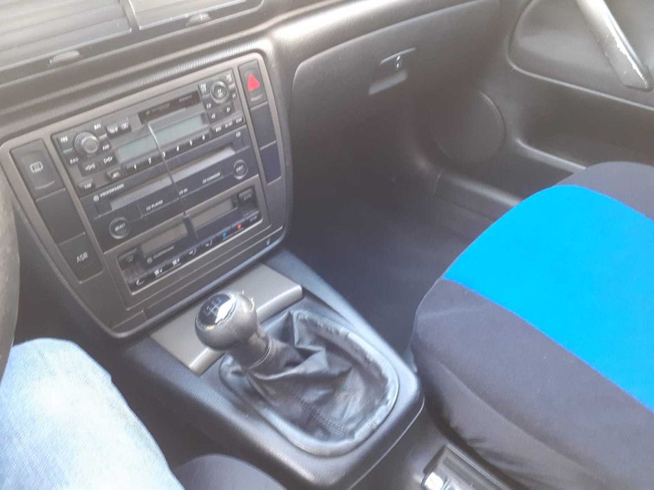 VW Passat 1.9 TDI 115CV Ano 2000