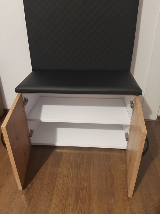 Sprzedam przedpokój