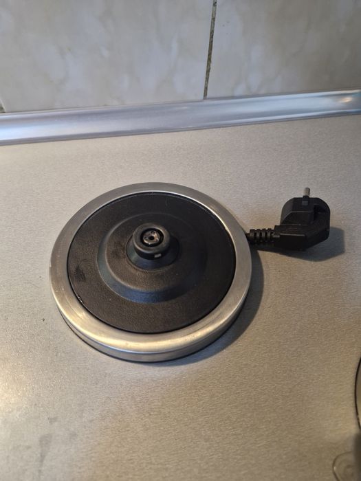 Елетрочайник Tefal