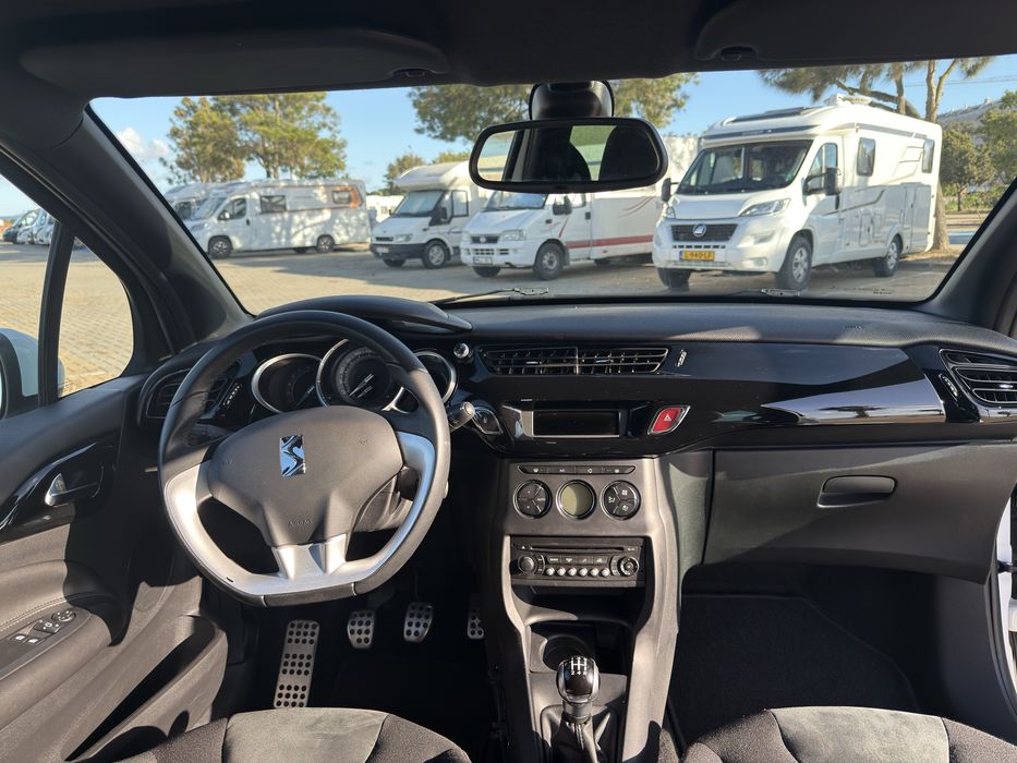 Citroën Ds3 1.2 ano 2014 Com 120,000km possibilidade de retoma ou troca