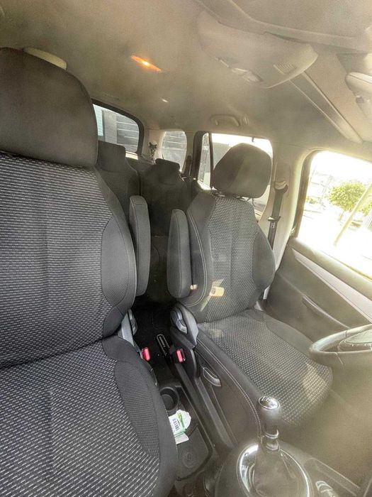 Citroën C4 Grand Picasso 1.6 Diesel – Espaçosa e Económica