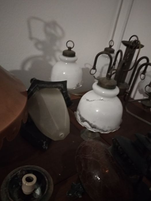 Candeeiros vários antigos