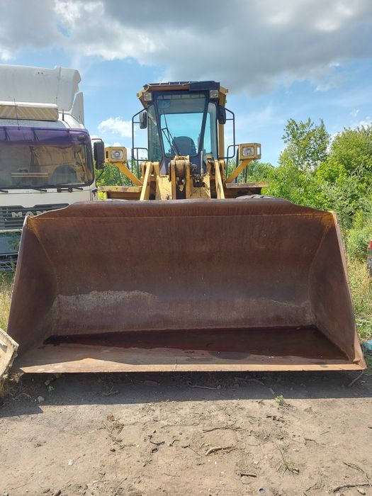Фронтальний погрузчик Komatsu wa 380-1