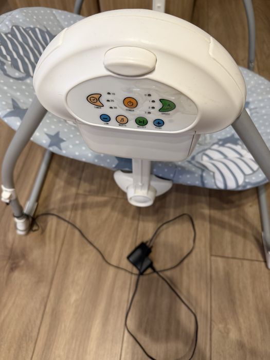 Leżaczek/bujaczek -baby swing smiki