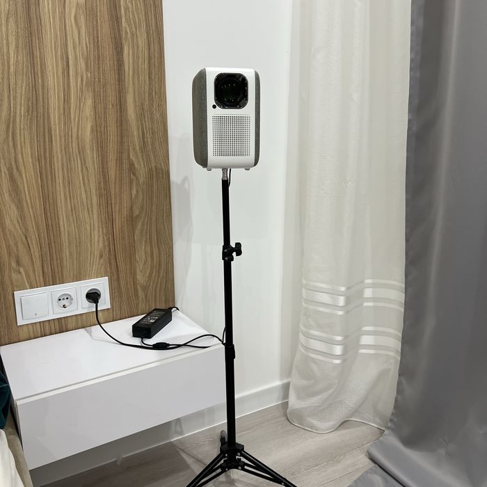Проєктор TouYinger H6 + штатив + блютуз указка