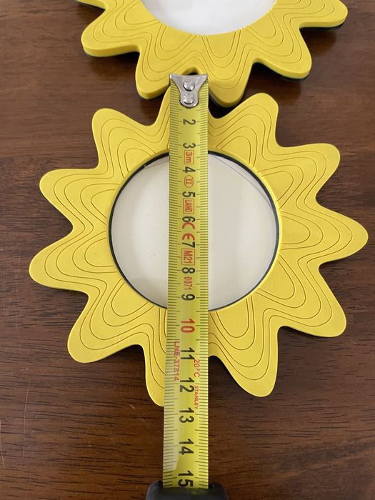 Pair of Magnetic Frames64751677535873123