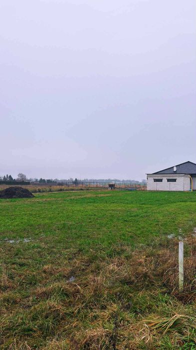 Działka z WZ w Łasku na sprzedaż