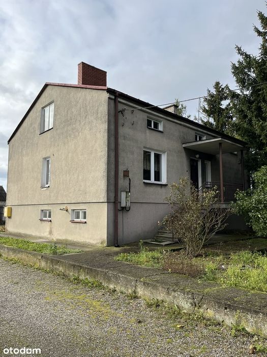 Dom z potencjałem – 4 pokoje, garaż, świetna lokalizacja!