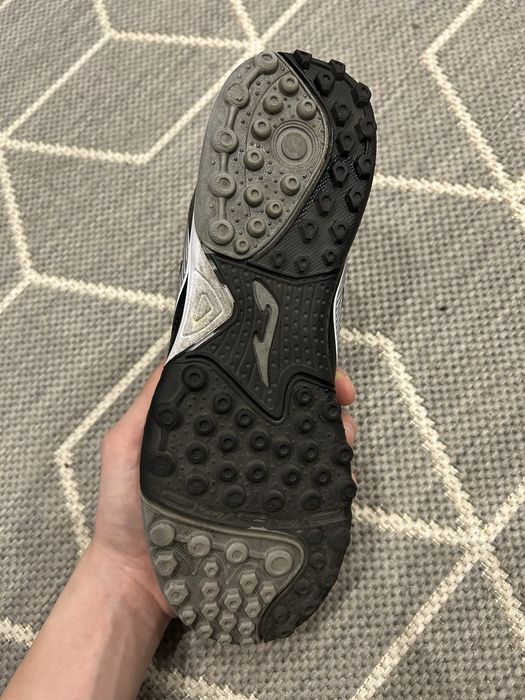 Продам сороконіжки Joma Toledo