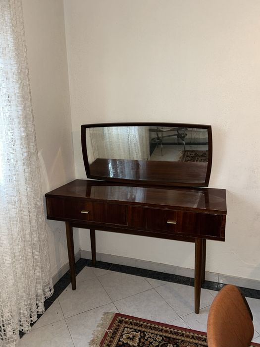 Móvel madeira/ Aparador