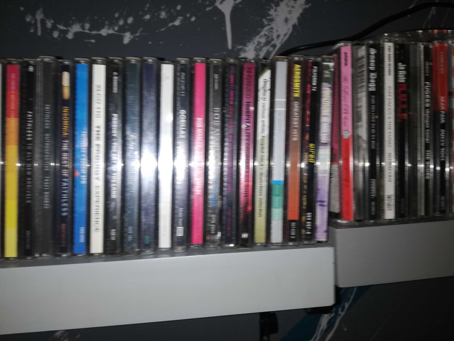 Zestaw 102 płyt cd z muzyka