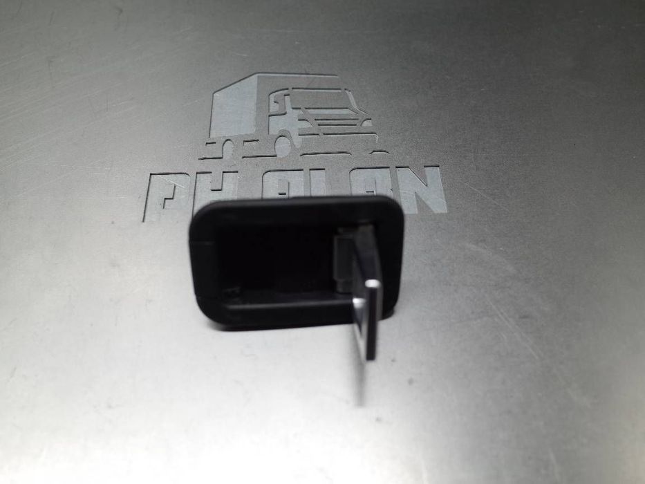 lexus is 220d-250-350 ucho uchwyt haczyk mocowania bagażu 66310-30010