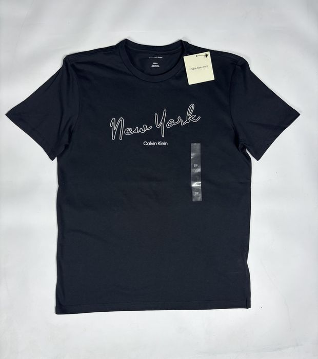 Футболка  Calvin Klein  ОРИГІНАЛ    S  M   L
