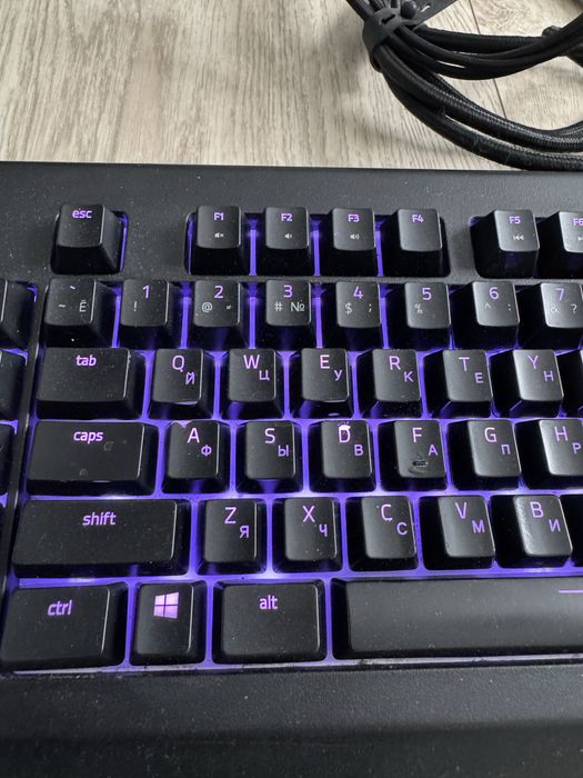 Razer BlackWidow Ultimate Chroma V2 Switch USB клавіатура