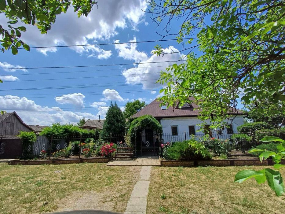 Будинок у Піщанці продаж